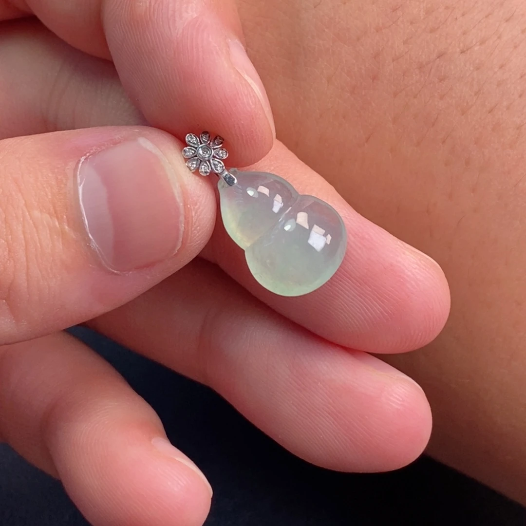 未镶嵌定制翡翠葫芦