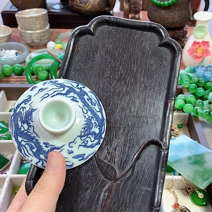 瓷片哈哈哈哈哈哈哈哈