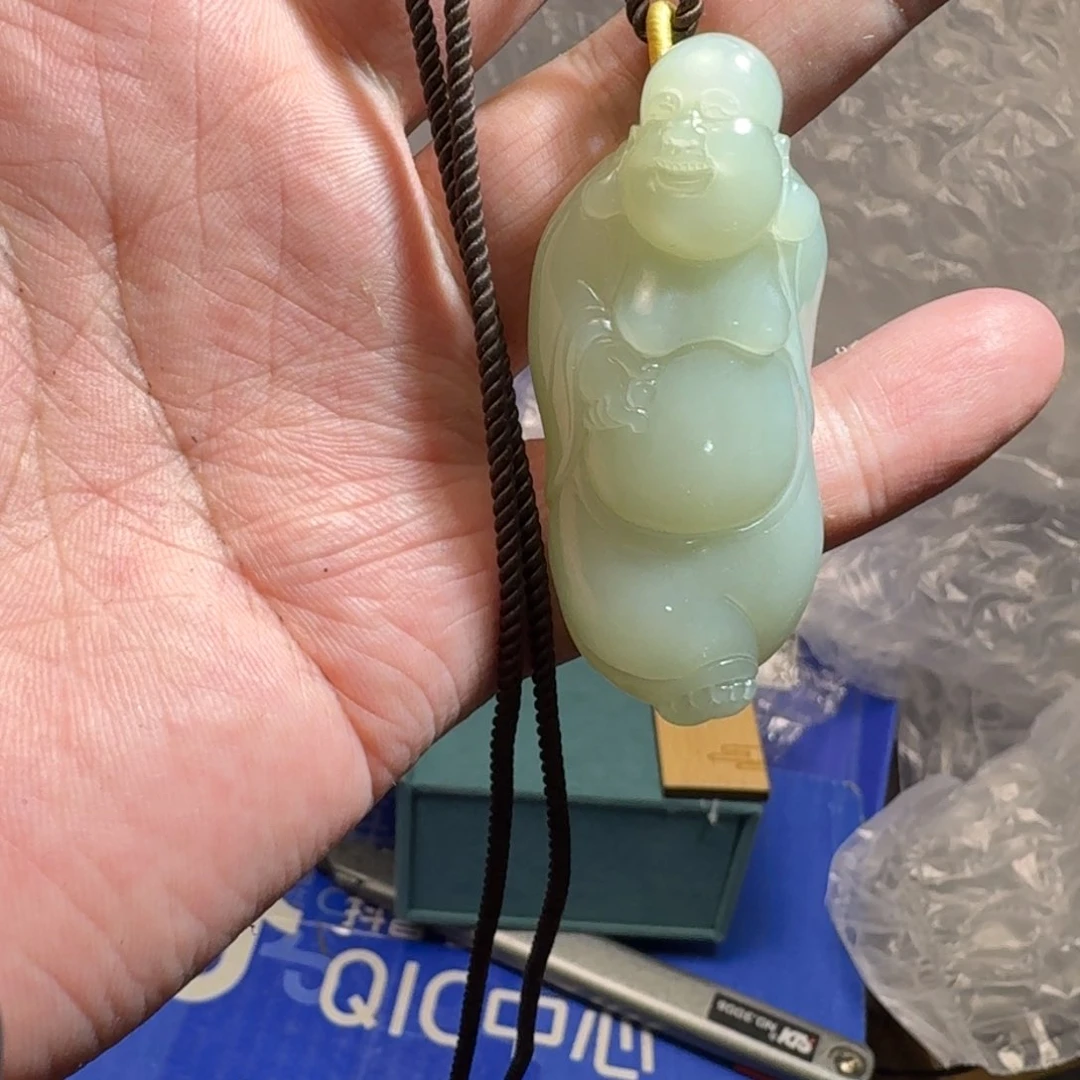 和田玉（糖玉）未镶嵌挂件