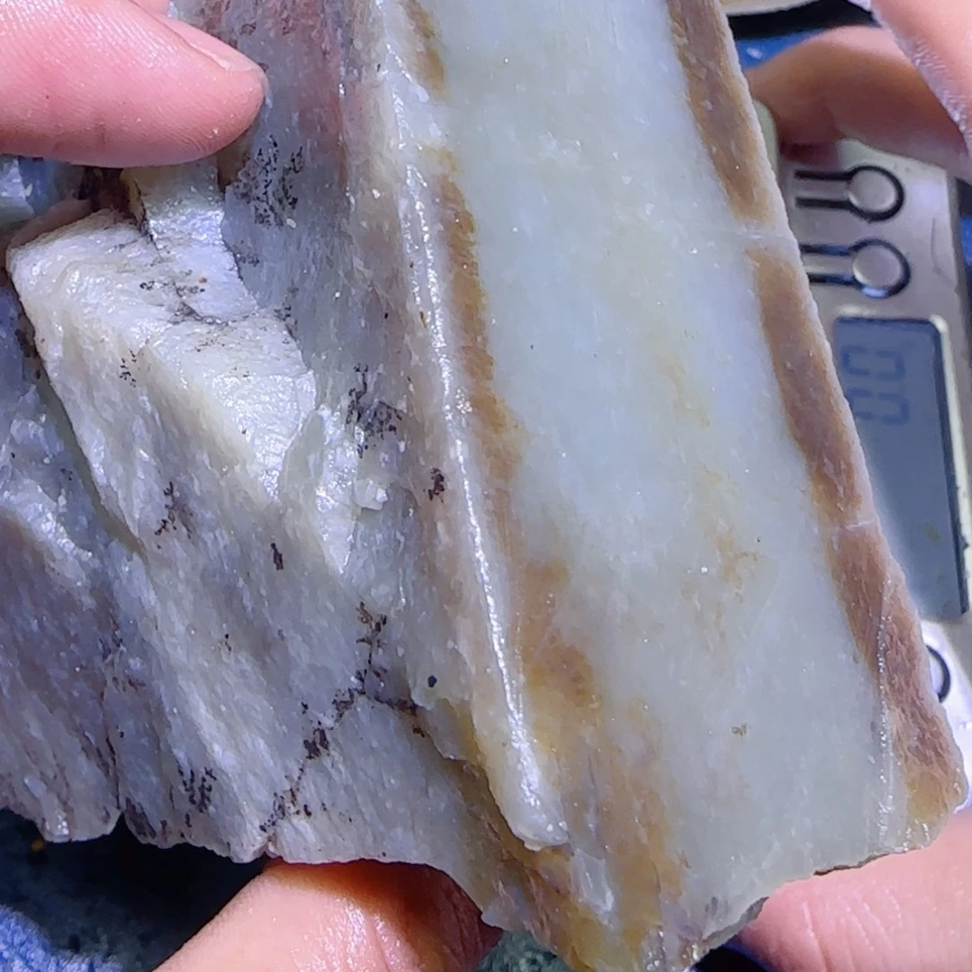 和田玉（糖玉）未镶嵌珠宝半成品