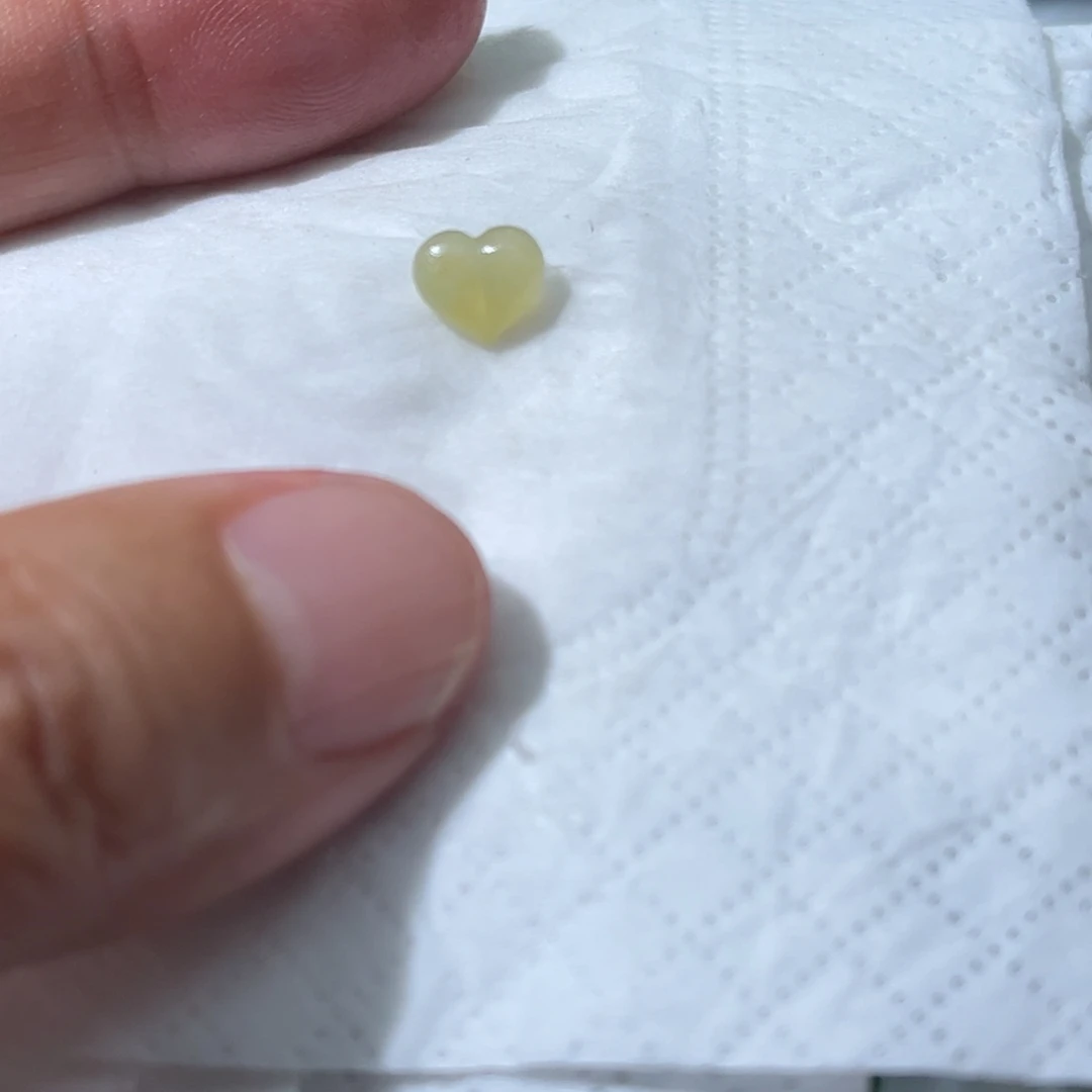 未镶嵌定制翡翠桃心