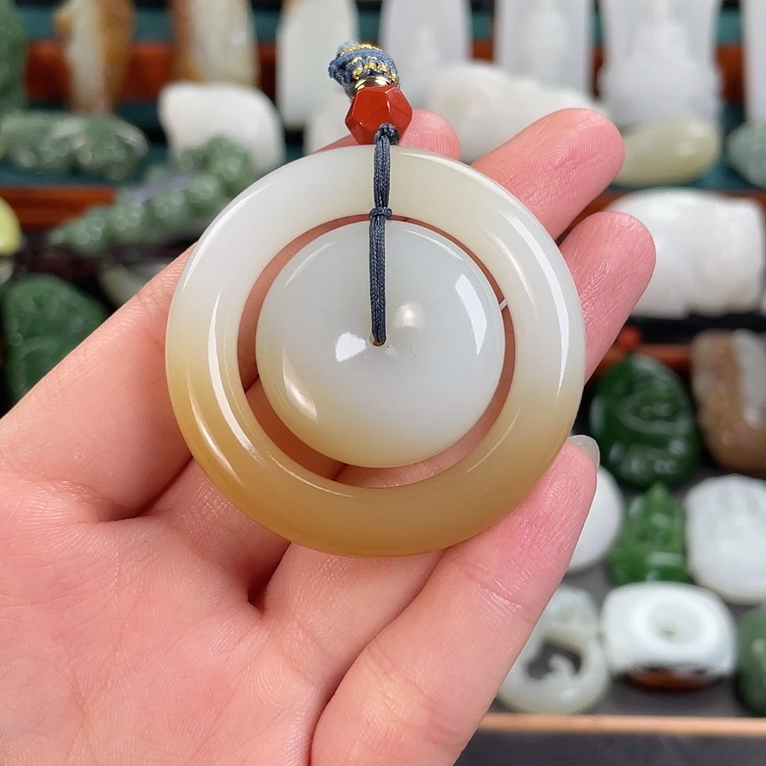 未镶嵌和田玉挂件