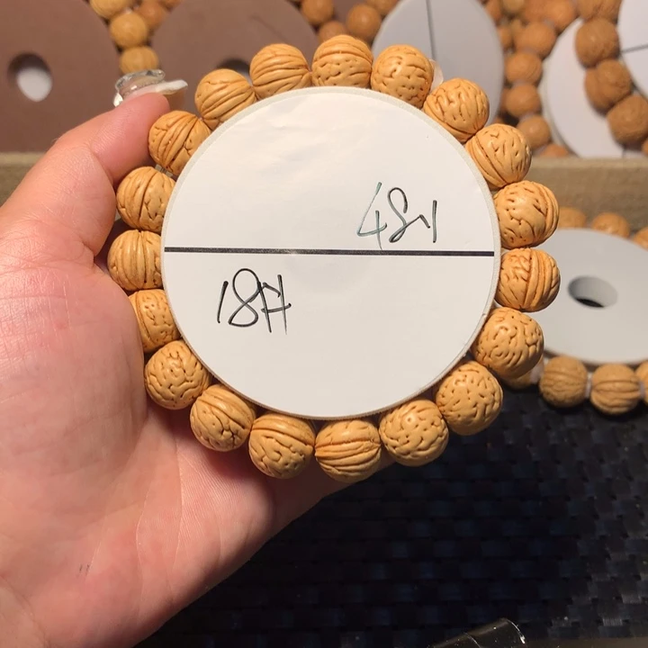 桃核手串随****安18号链接。。。。。