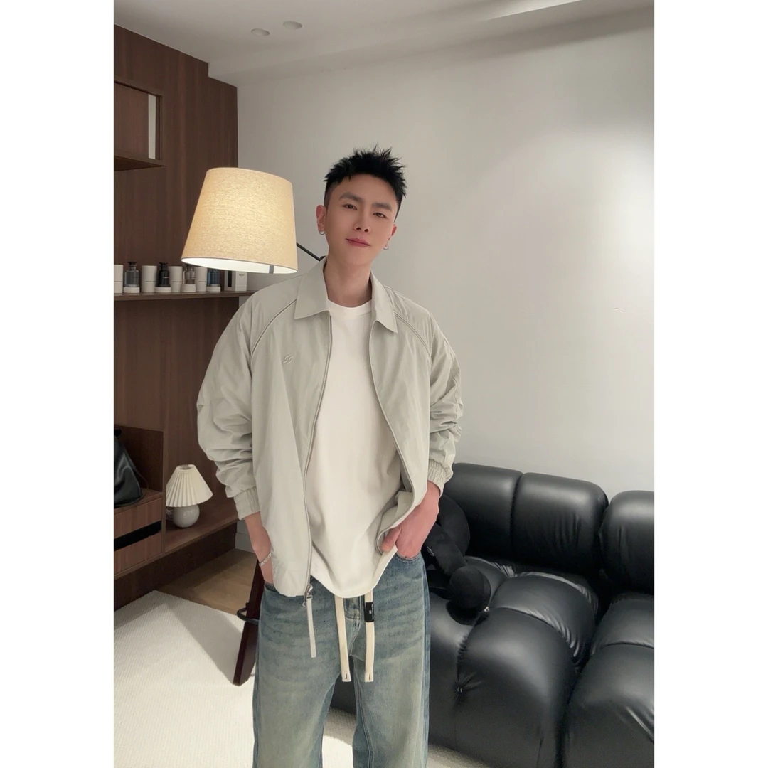 【koko】春季新款老钱风纯色线条结构拼接翻领休闲夹克外套男25069