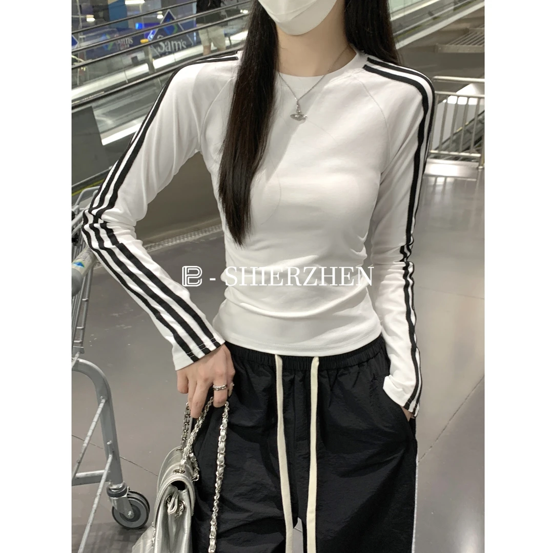 2025早春韩版圆领插肩美式撞色杠条显瘦纯棉长袖内搭T恤上衣女