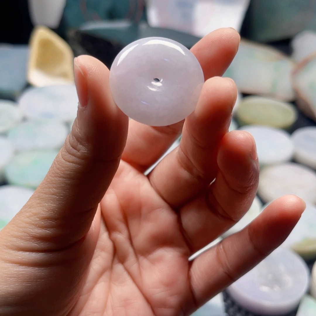 唐***莹翡翠未镶嵌挂件缅甸翡翠