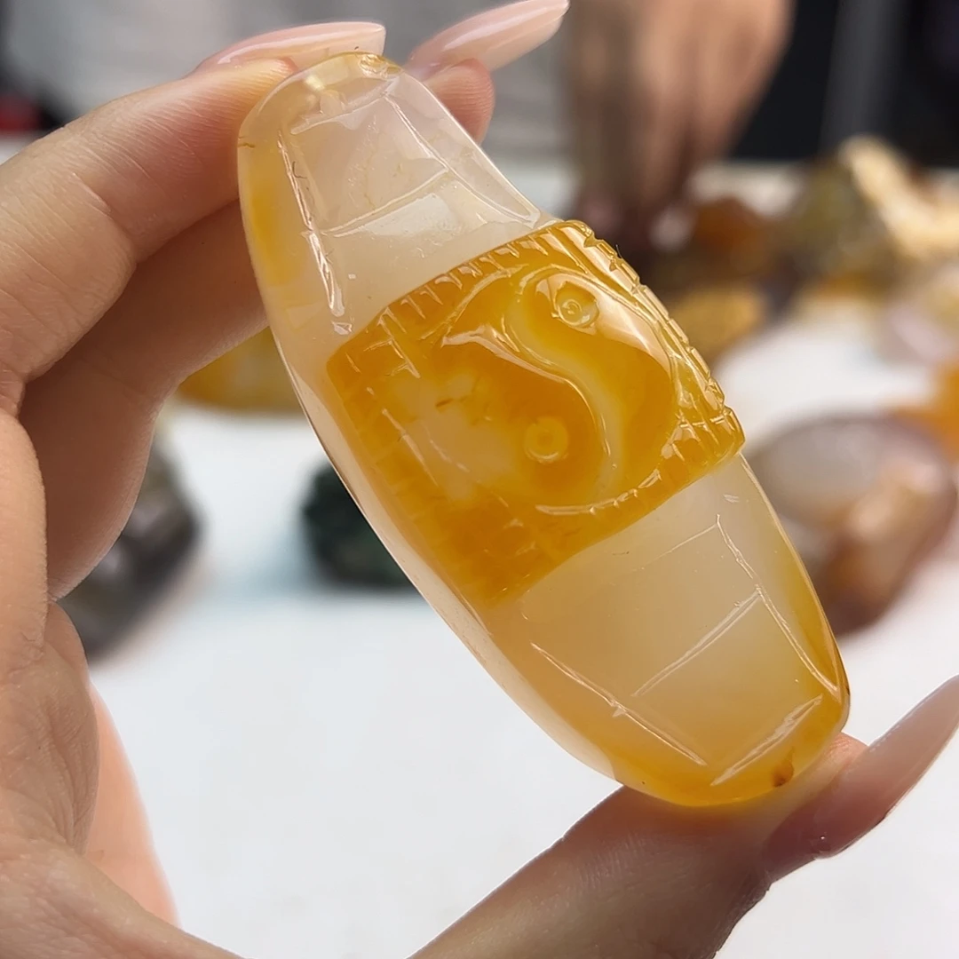 玛瑙/玉髓合金颈饰