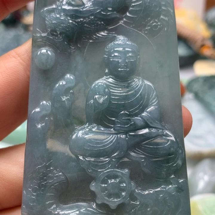 翡翠颈饰未镶嵌保真天然A货翡翠