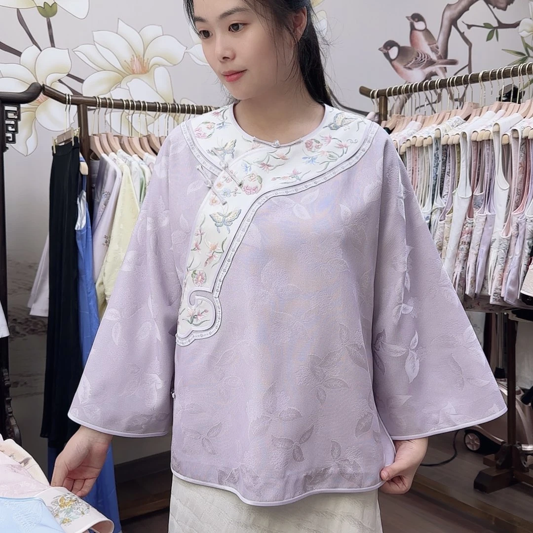 16、朱罗半夏生花太太服