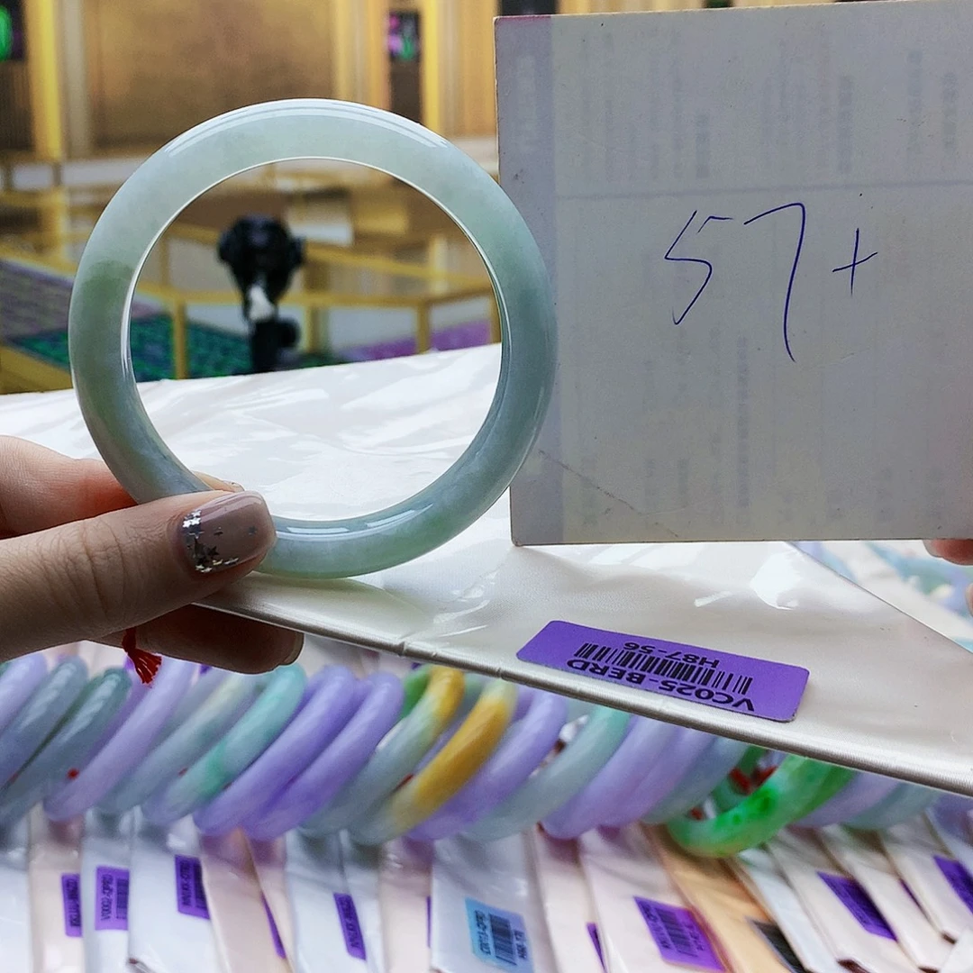 翡翠未镶嵌手镯ghh