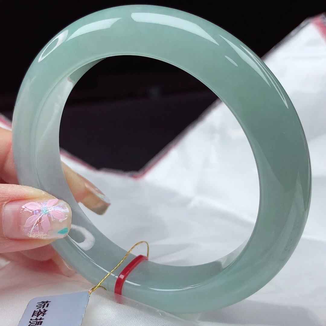 翡翠手镯未镶嵌56圈0860