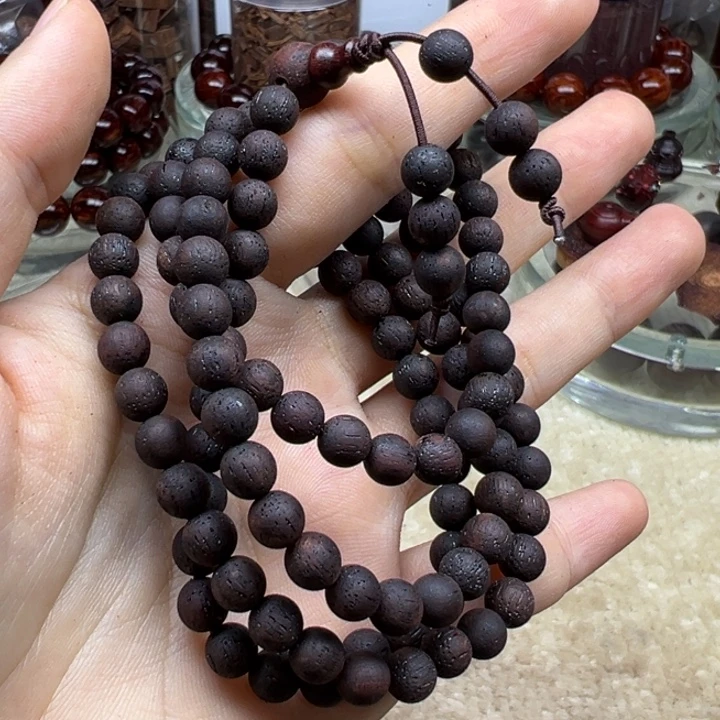 藤类缅甸小叶降真香0.6/108颗黑油结晶