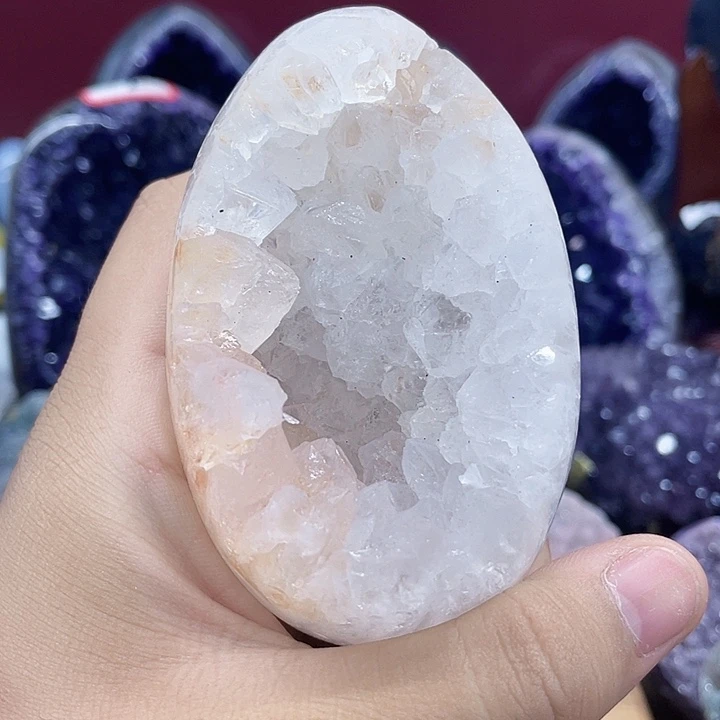 紫晶未镶嵌大型摆件（非配饰）