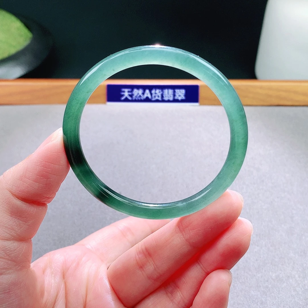 未镶嵌手镯翡翠天然翡翠手镯a货
