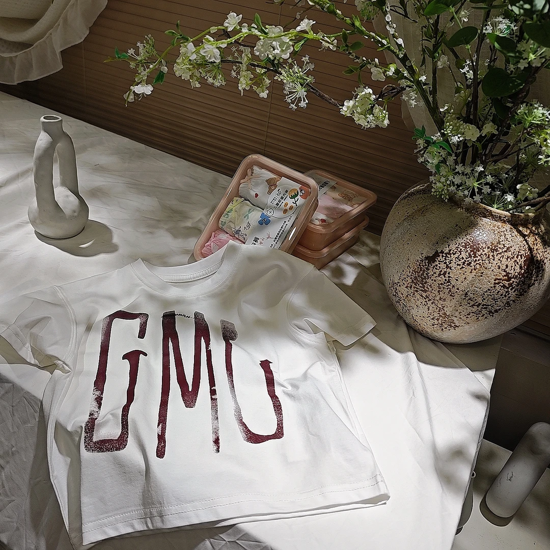 L4-9。16787 新款夏季儿童休闲短袖圆领男童薄款