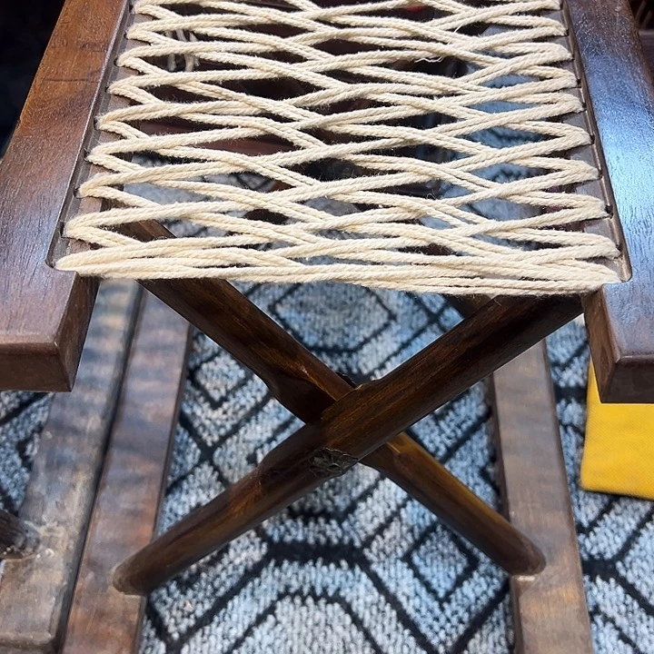 花梨木类东方红一号