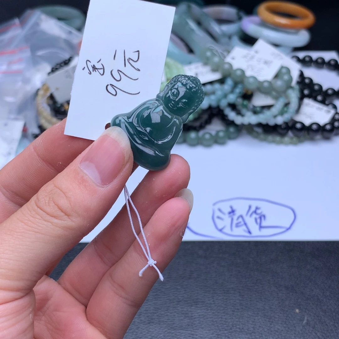 翡翠手镯未镶嵌ღ*ღ