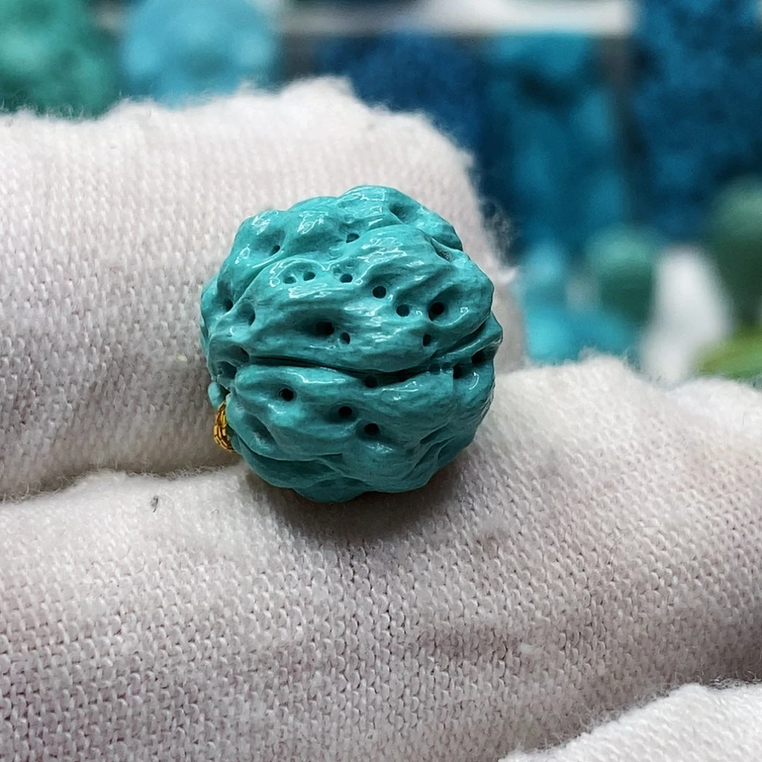 绿松石未镶嵌天然原矿 带武汉地大证书