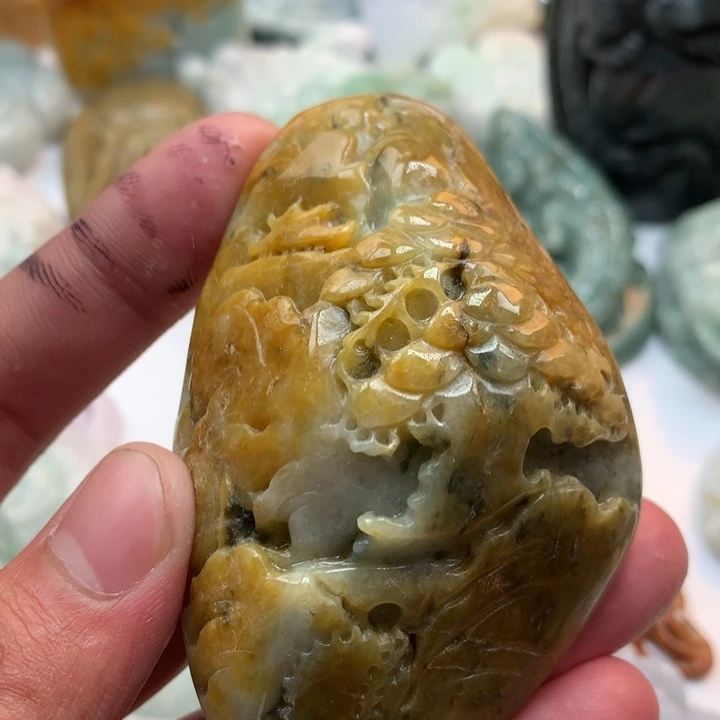 翡翠未镶嵌颈饰保真天然a货翡翠