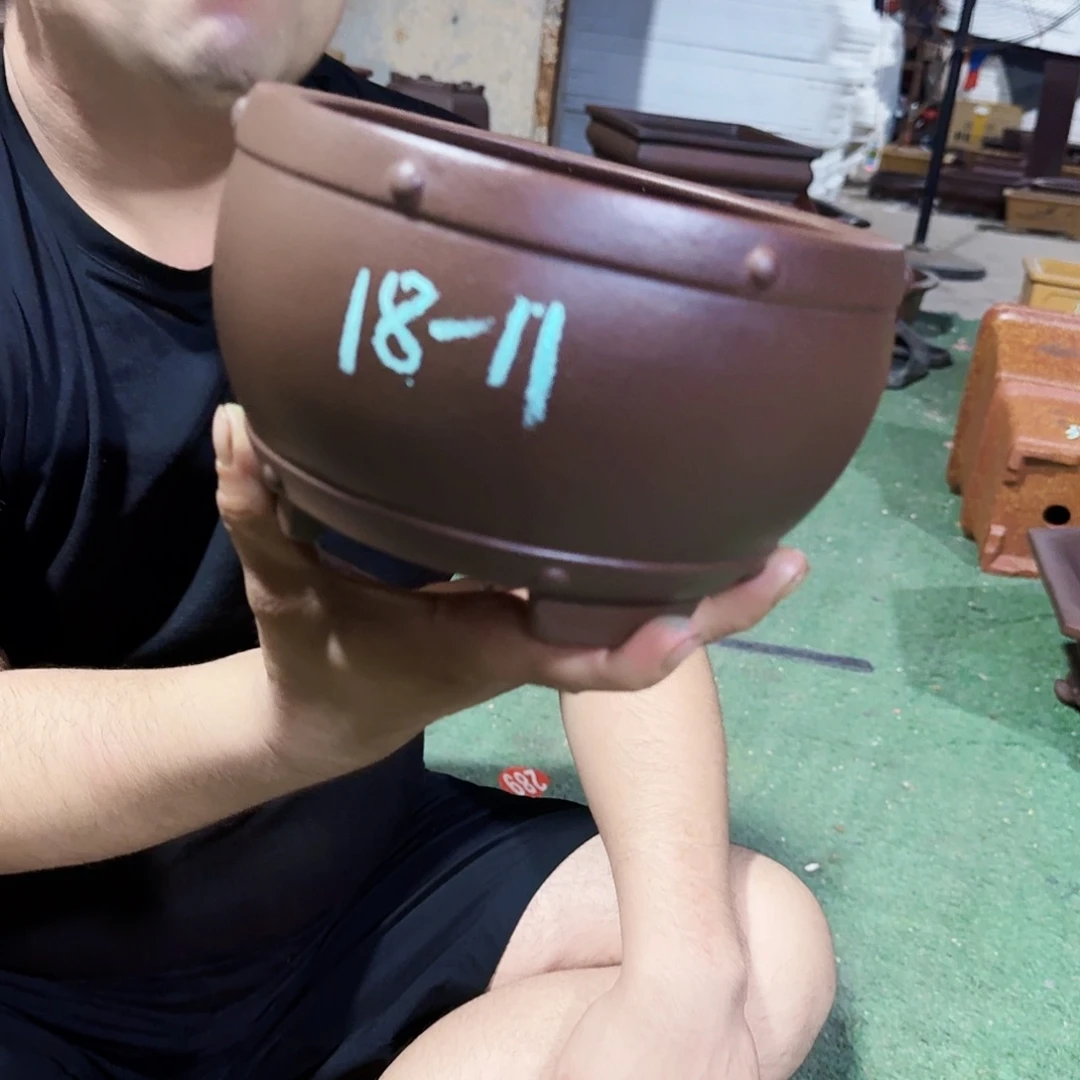 紫砂花盆紫砂花盆