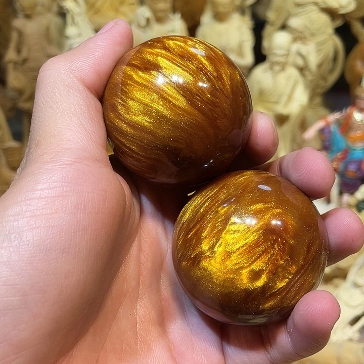 黄杨木金丝楠手球一对