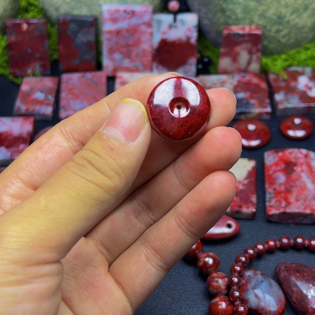 咆***女天然辰砂朱砂朱砂