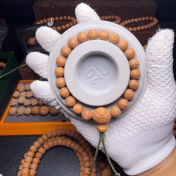 凤眼菩提手串11mm实心粉红皮