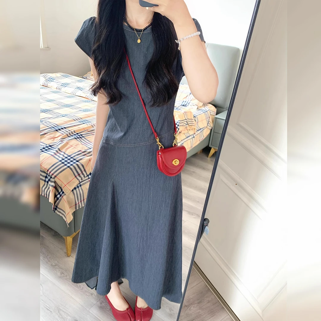 法式巨好看灰色牛仔连衣裙女夏季2025新款气质收腰显瘦长裙5231
