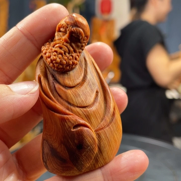 柏木（崖柏）手把件