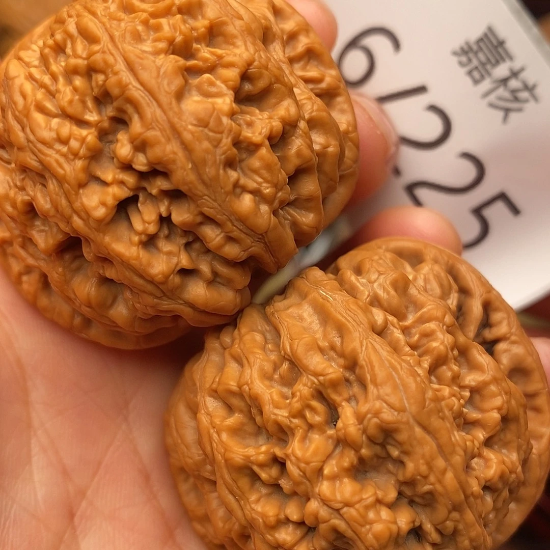 把件文玩核桃46粗筋