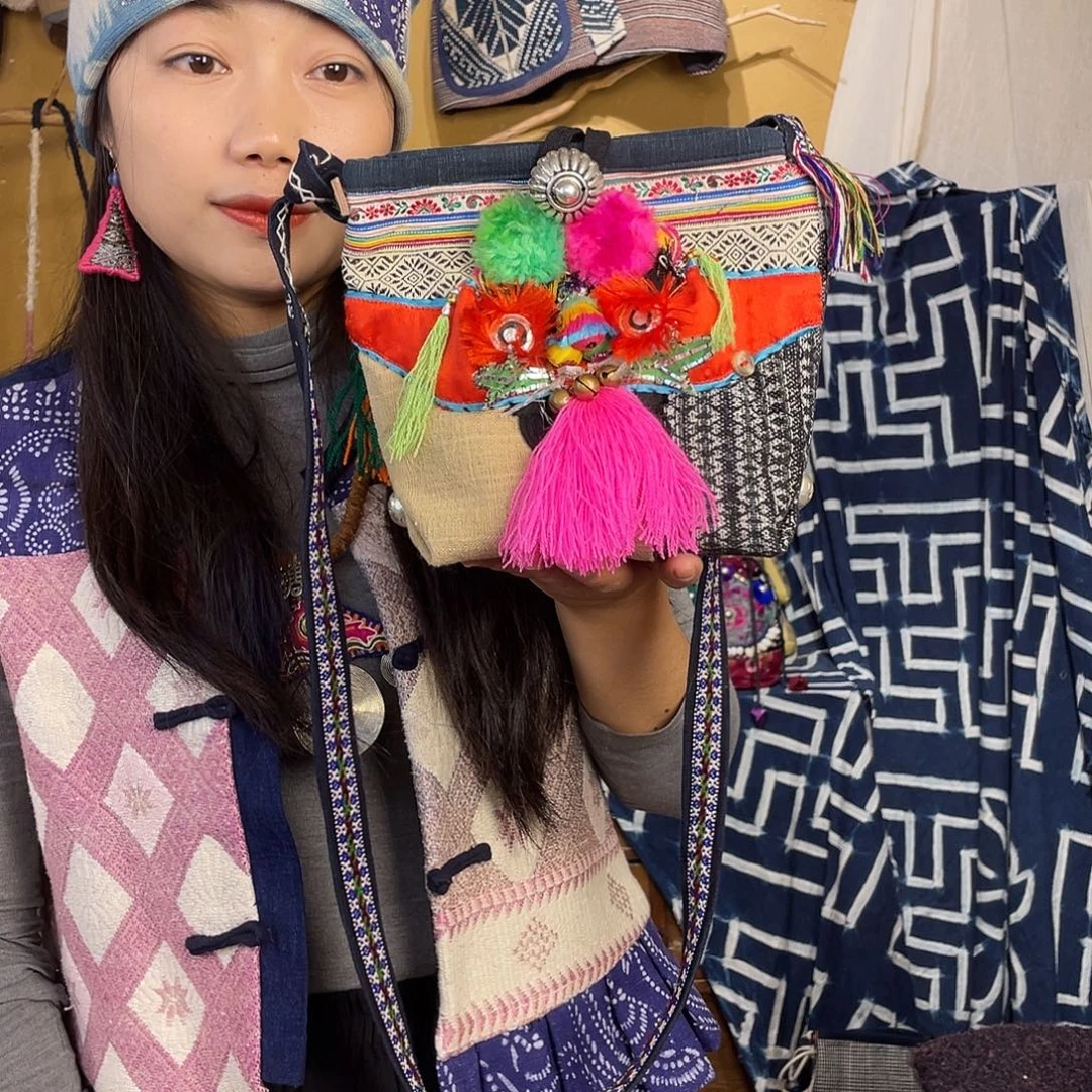 织绣手工制作工艺包包