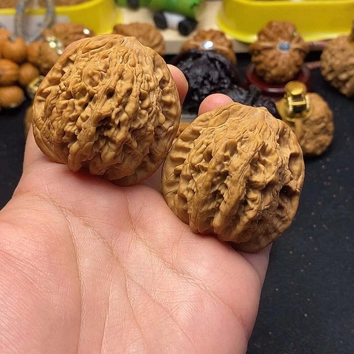 吊坠龙脊菩提麦虎