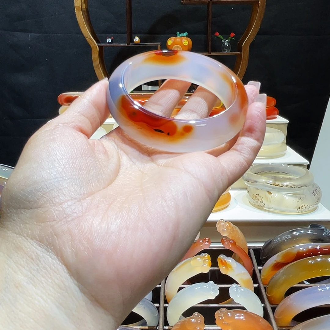 玛瑙/玉髓未镶嵌手镯