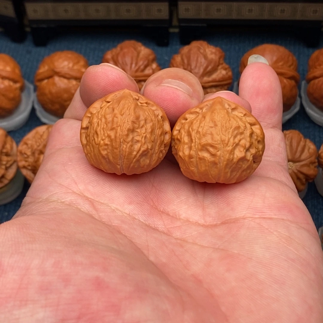 把件文玩核桃桃心小官帽