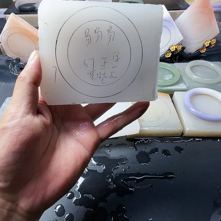 【闪购商品】石英质玉（金丝玉）手镯未镶嵌易**、加工定制