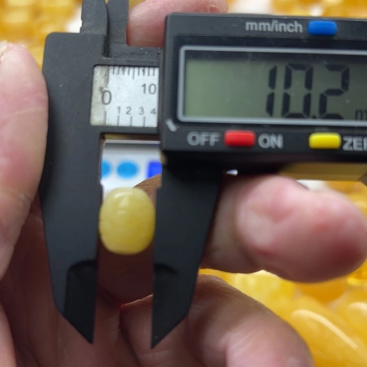 琥珀未镶嵌裸石原矿