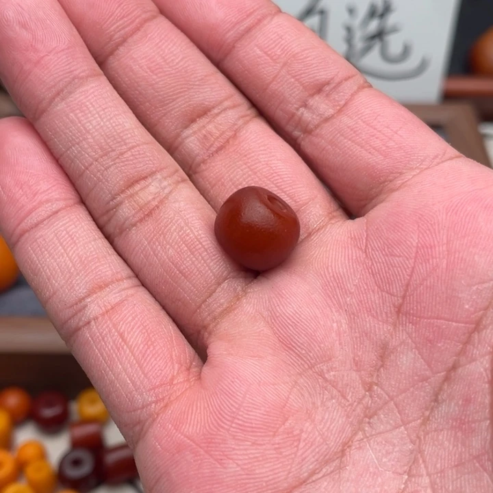 A***Y琥珀未镶嵌裸石蜜蜡墩子