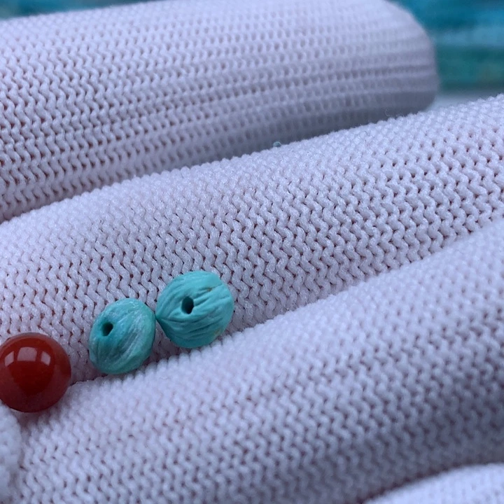 南红玛瑙未镶嵌珠宝奇石