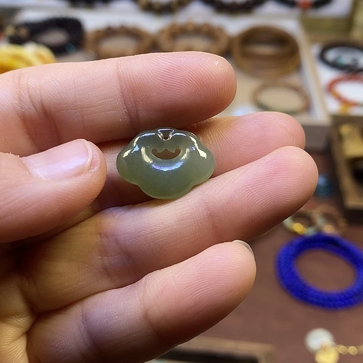 木和小田配饰吊坠乱卖