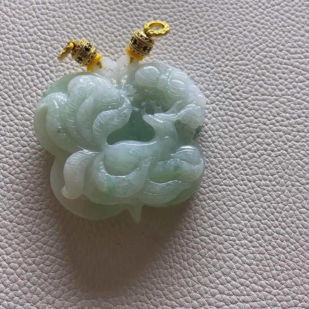 翡翠未镶嵌颈饰翡翠吊坠