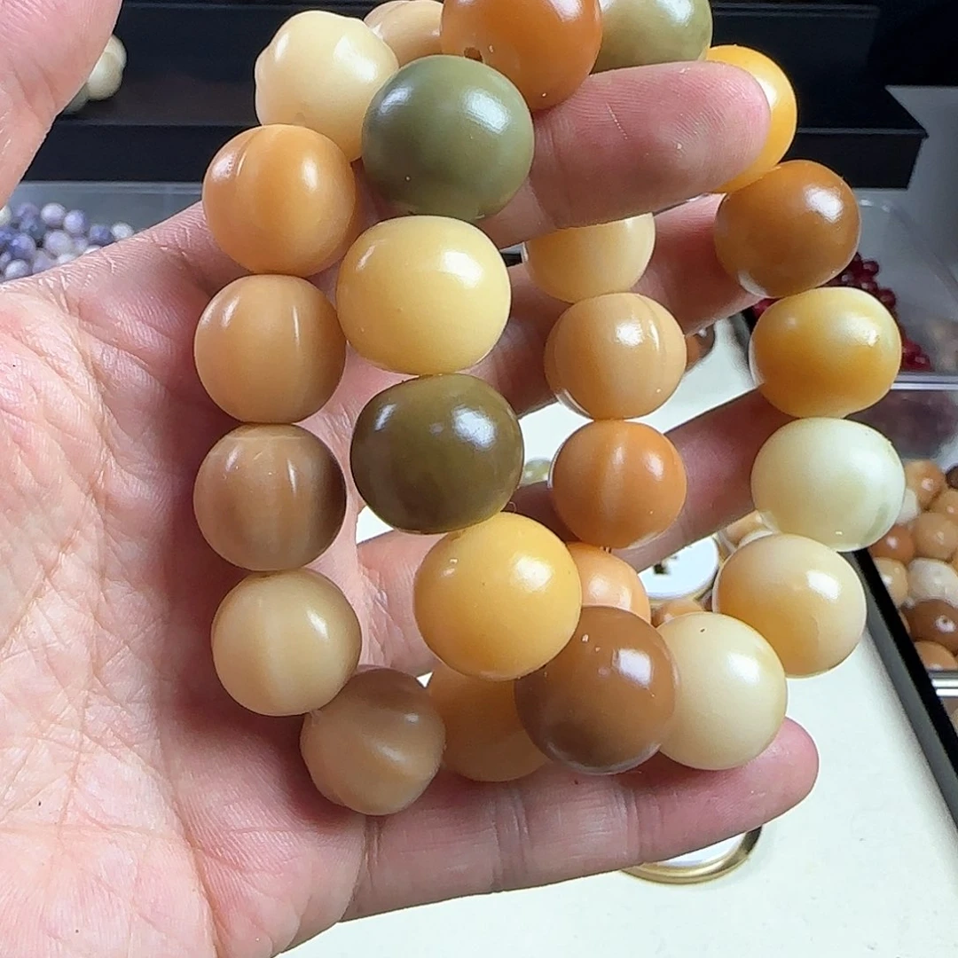 菩提根/象牙果手串阿***优瑕疵手串一条