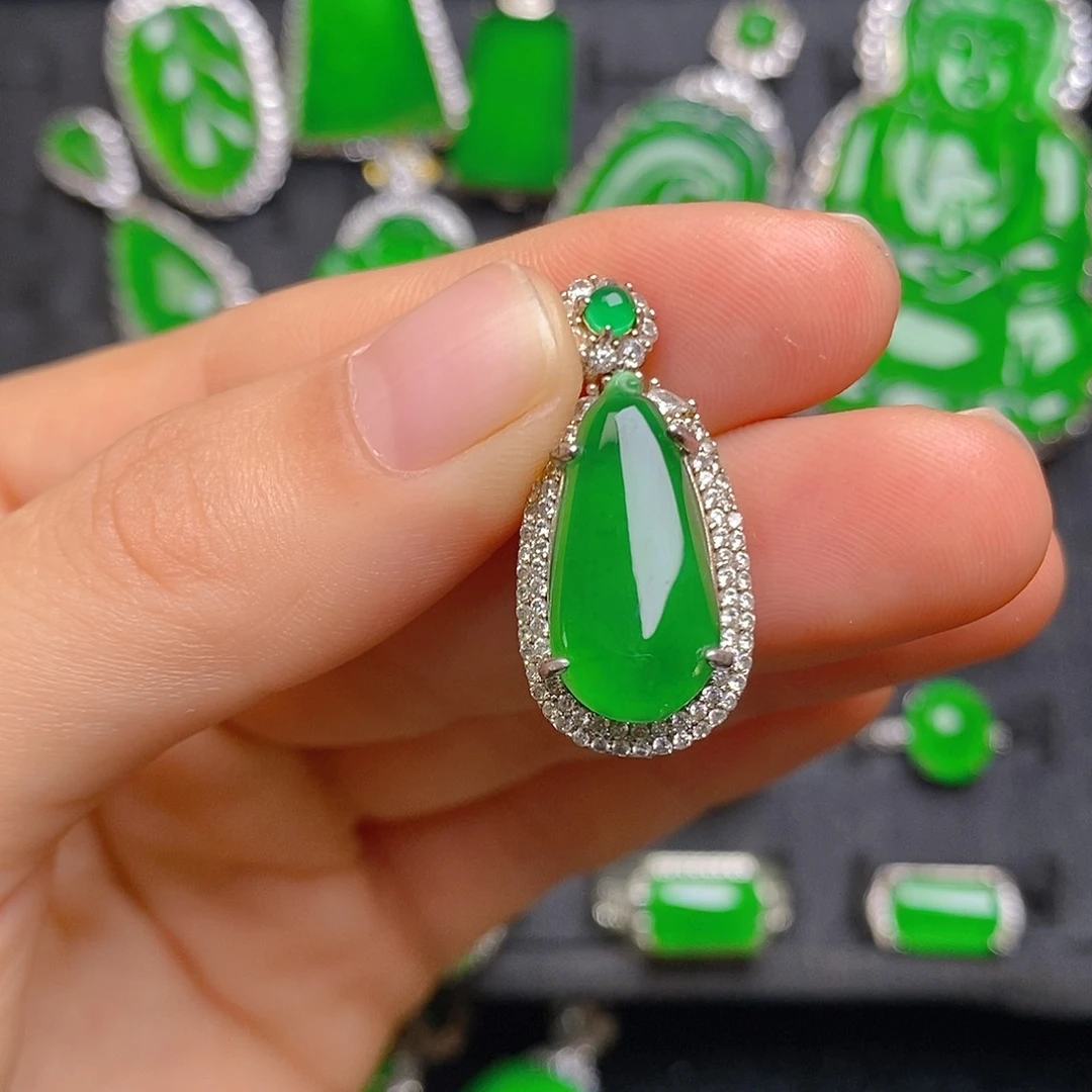 翡翠银S925镶嵌颈饰