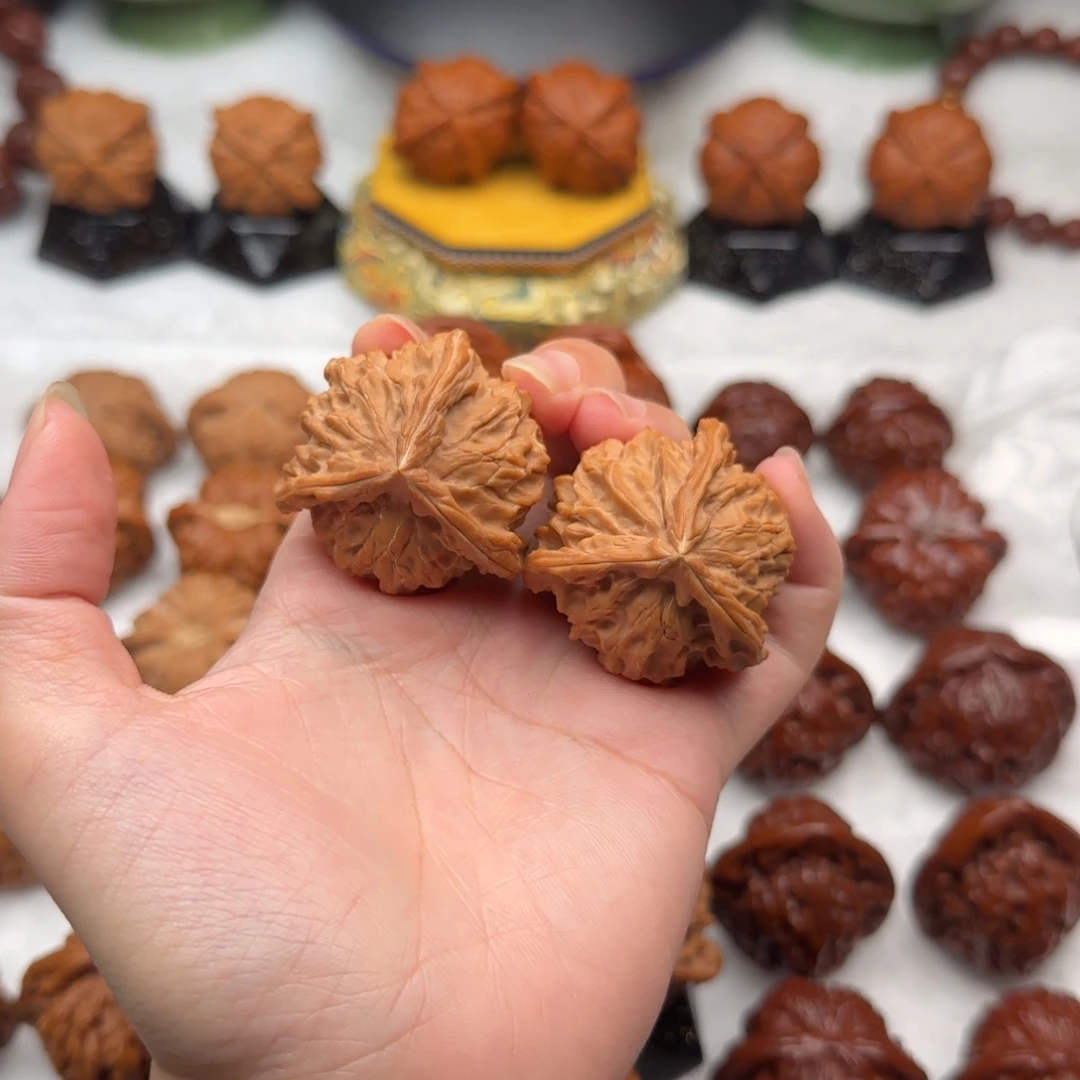 吊坠文玩核桃40盘山三棱