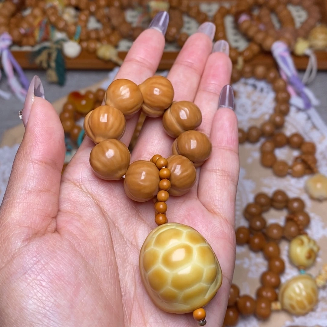 吊坠猴头核桃全品屁桃➕富甲手捻