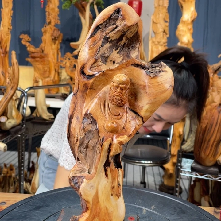 柏木（崖柏）随型摆件