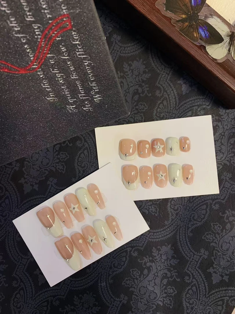 星象仪丨施华洛经典日常法式显白短款纯手工穿戴甲片