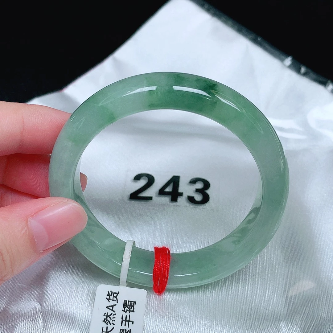 翡翠未镶嵌手镯翡翠手镯未镶嵌