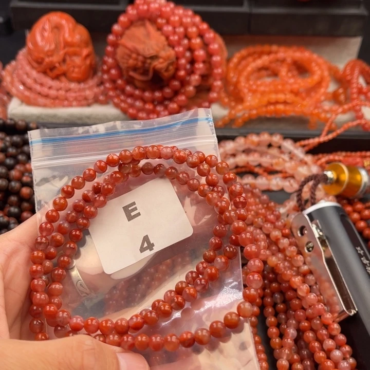 南红玛瑙未镶嵌多样性发货默认微瑕称重5mm