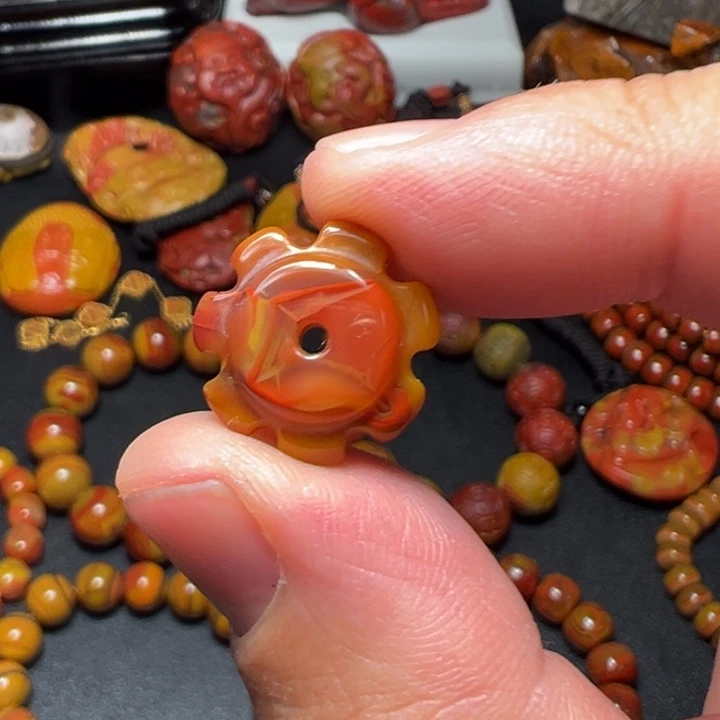 玛瑙/玉髓未镶嵌颈饰