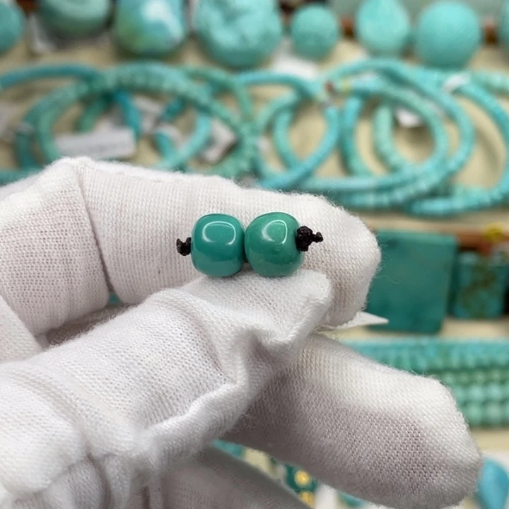 绿松石未镶嵌挂件